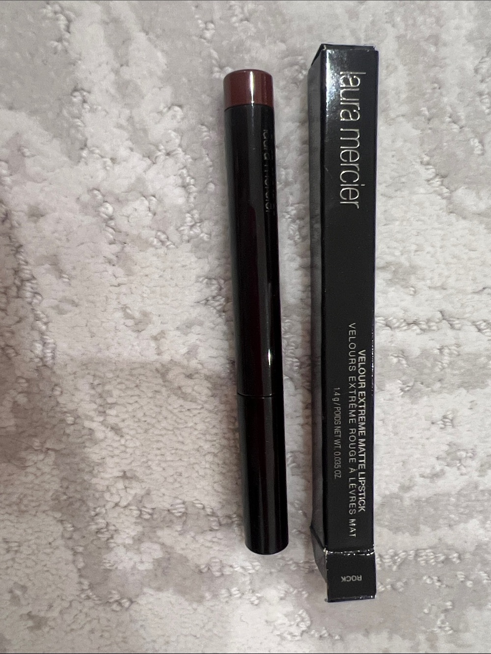 Laura Mercier Velour Extreme Matte Lipstick  - rock